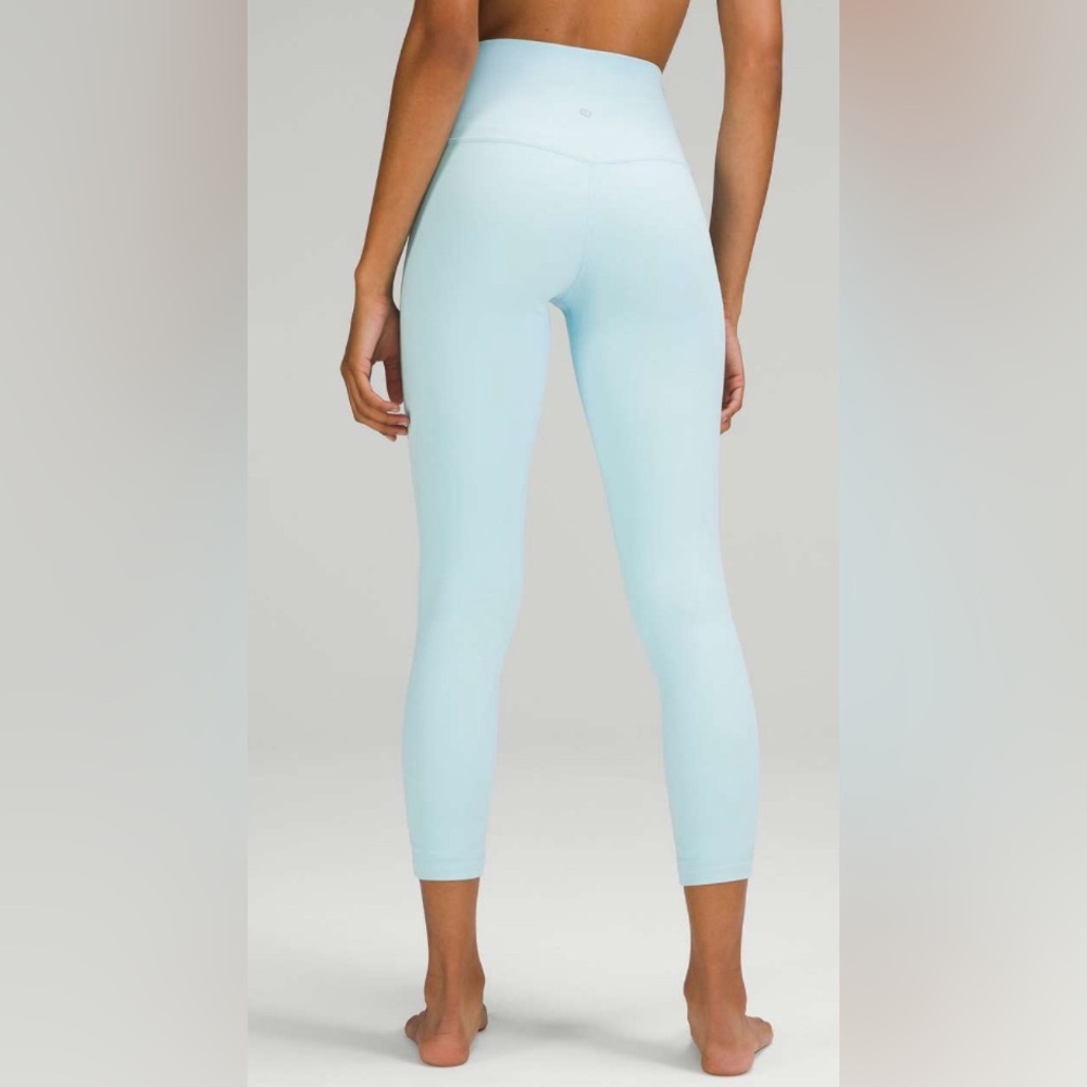 NWOT Lululemon Align High-Rise Pant 25" Icing Blue